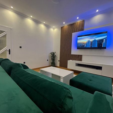 Sarajevo Luxury Apartment - 50 M From Old Sarajevo Clock Tower 外观 照片