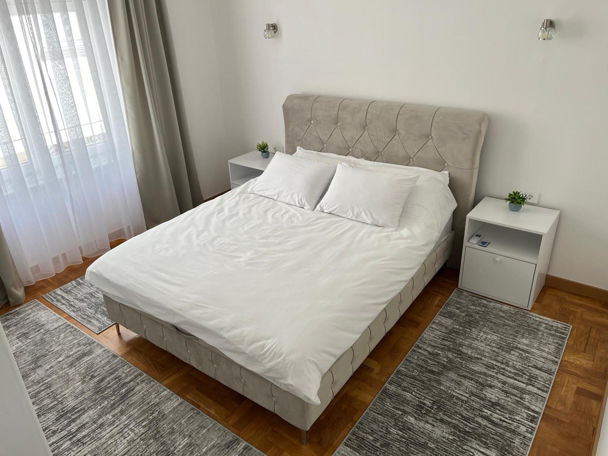 Sarajevo Luxury Apartment - 50 M From Old Sarajevo Clock Tower 外观 照片