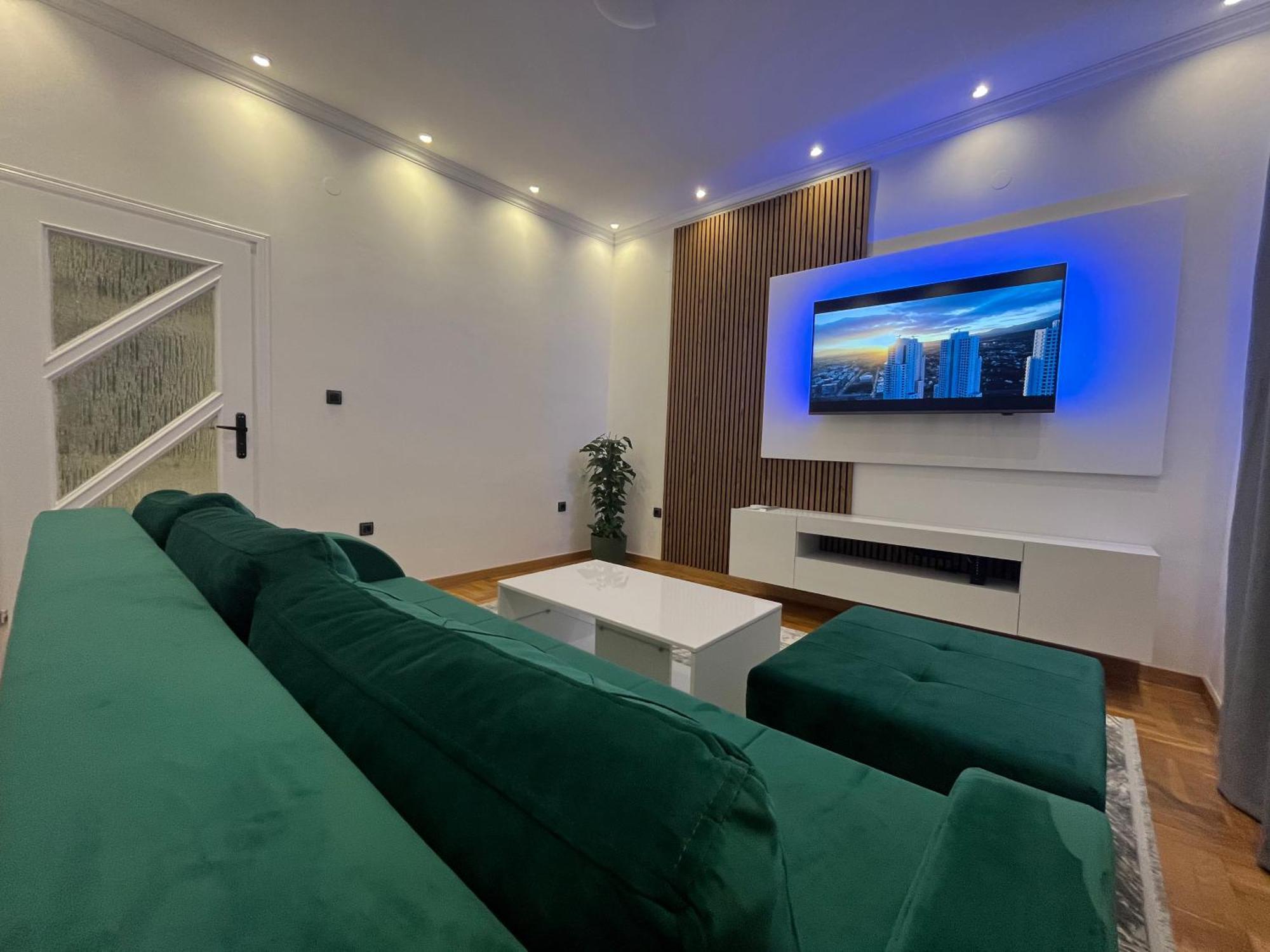Sarajevo Luxury Apartment - 50 M From Old Sarajevo Clock Tower 外观 照片