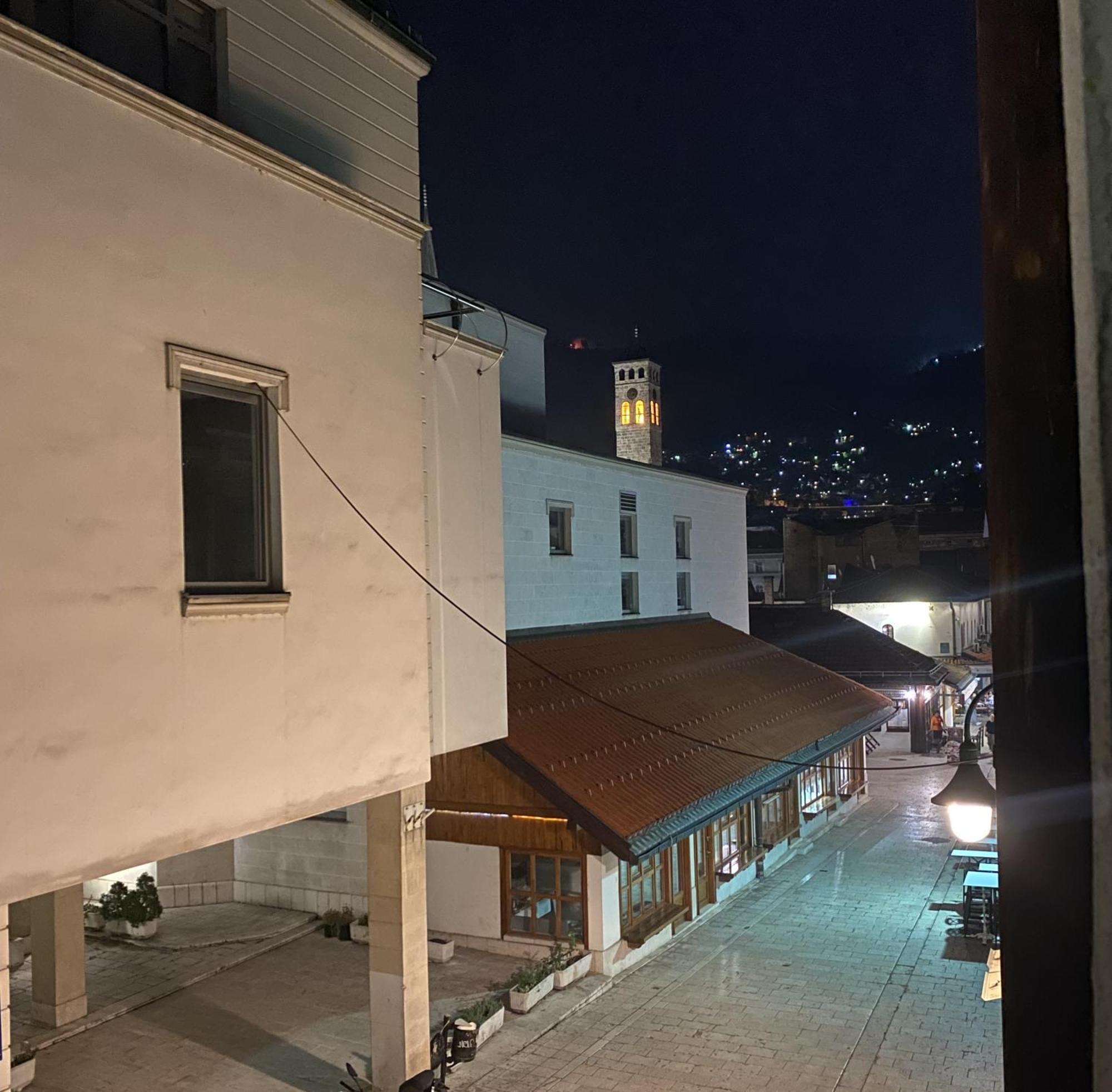 Sarajevo Luxury Apartment - 50 M From Old Sarajevo Clock Tower 外观 照片